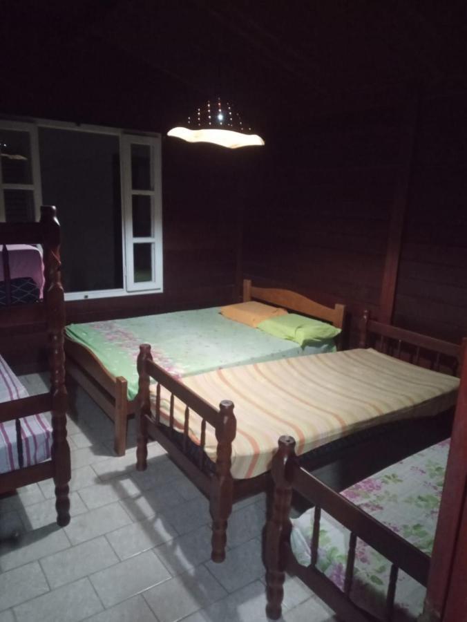 Casa de férias Linda Casa Com Piscina Em