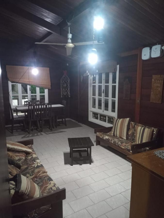 Linda Casa Com Piscina Em Ubatuba