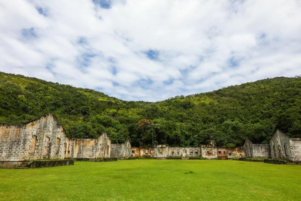 Linda Casa Com Piscina Em * Ubatuba