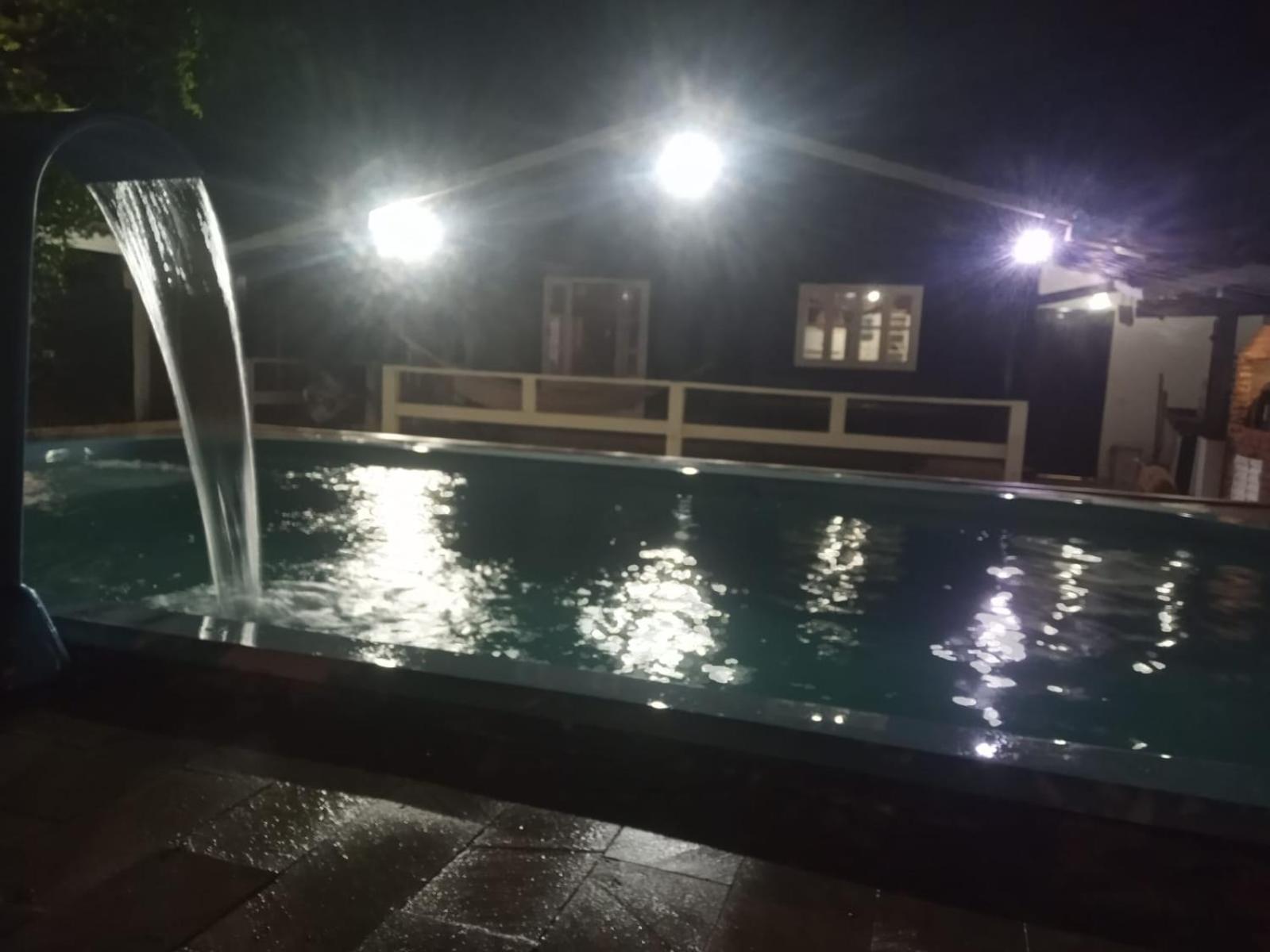 Linda Casa Com Piscina Em Ubatuba
